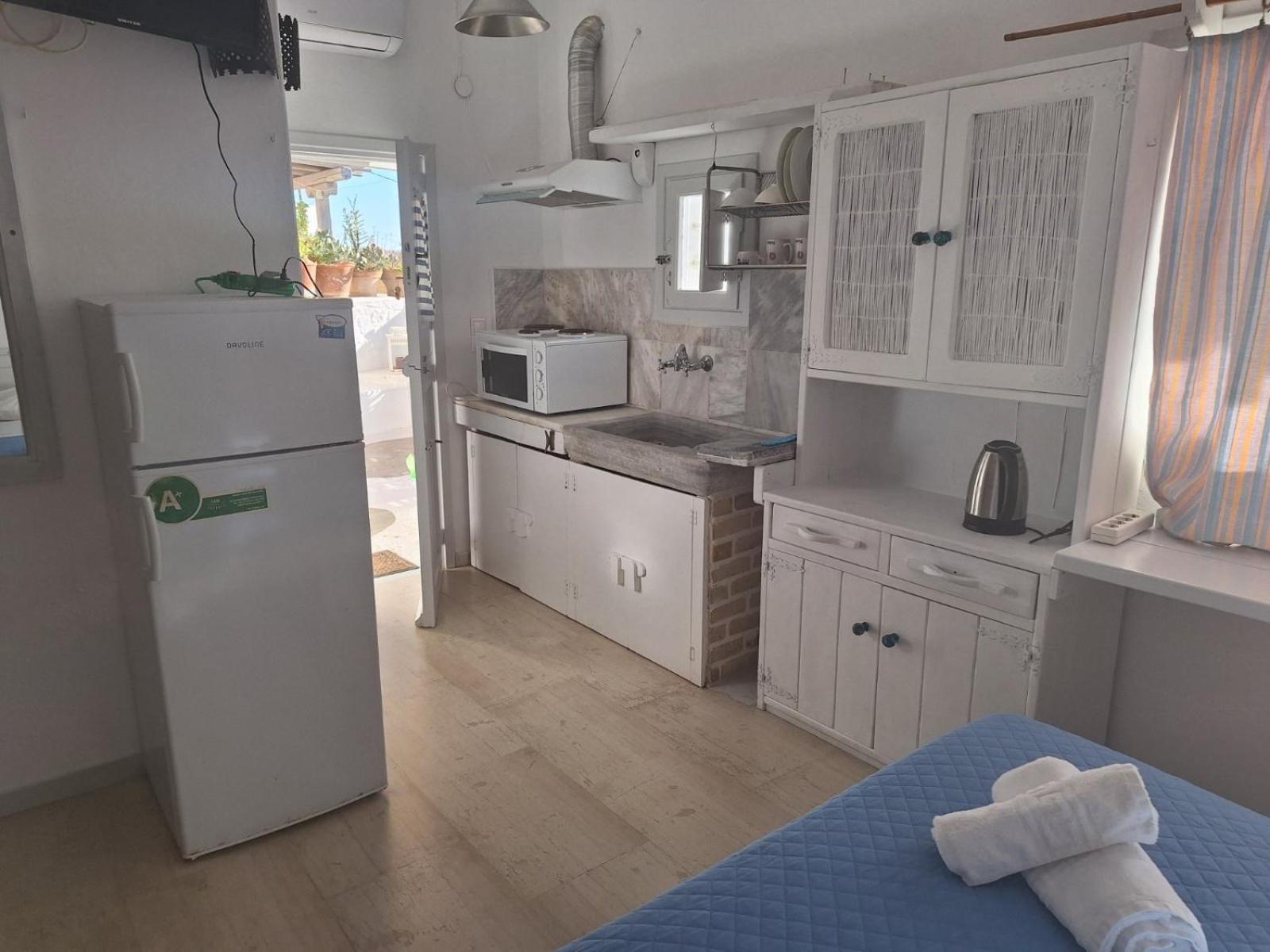 Mykonos Tourlos Nests - Sea View Escape Apartman Kültér fotó