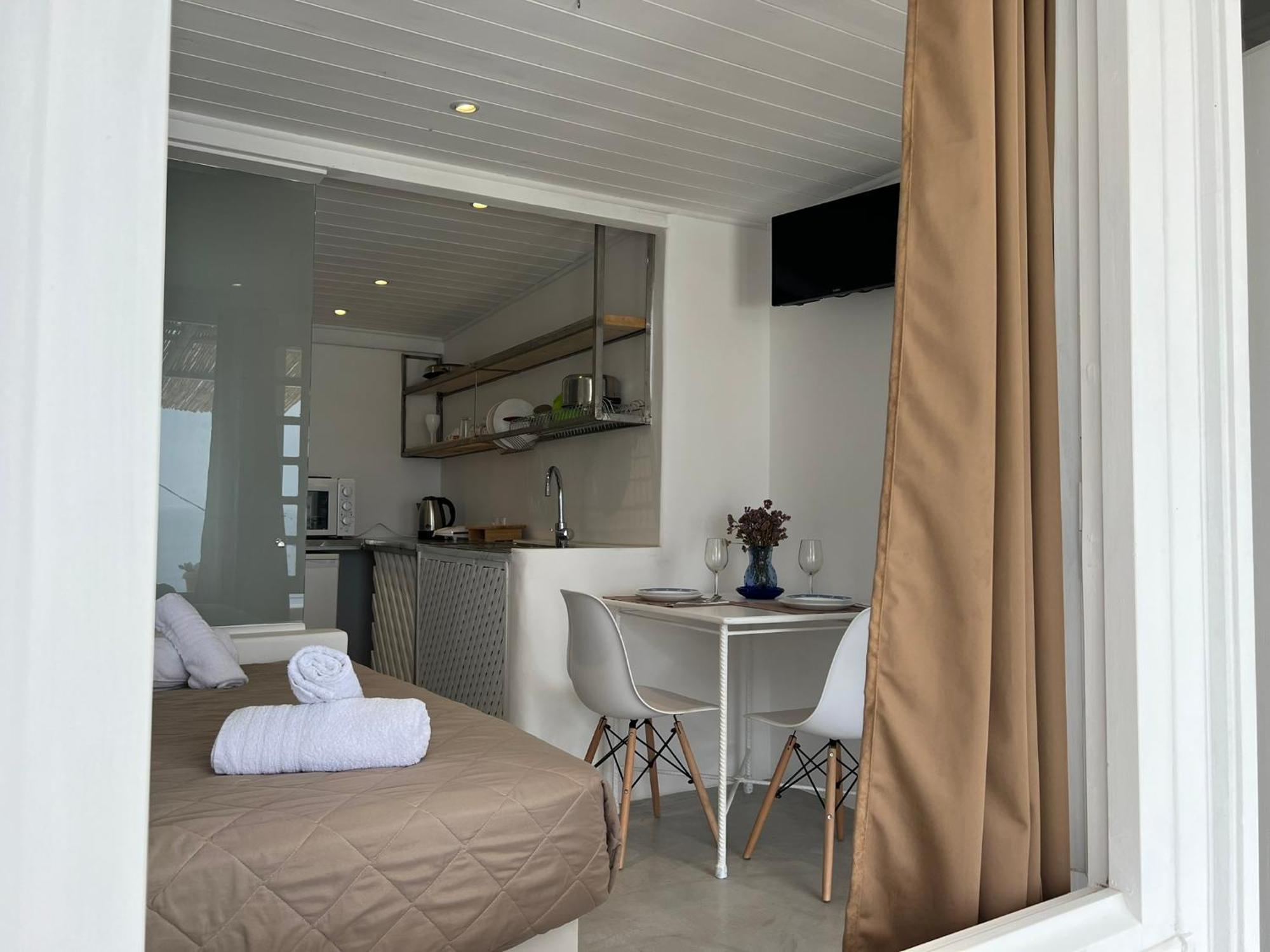 Mykonos Tourlos Nests - Sea View Escape Apartman Kültér fotó