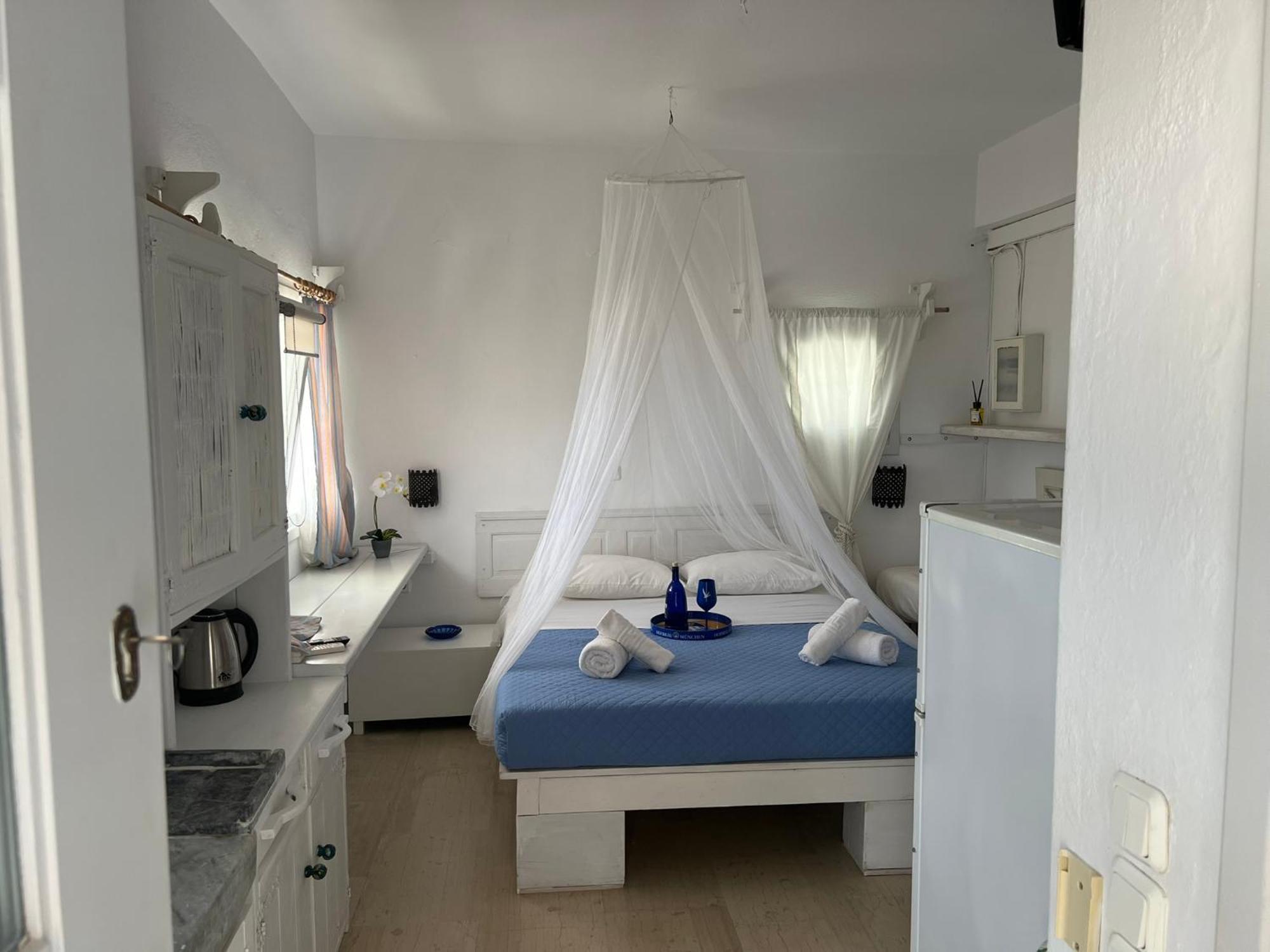 Mykonos Tourlos Nests - Sea View Escape Apartman Kültér fotó