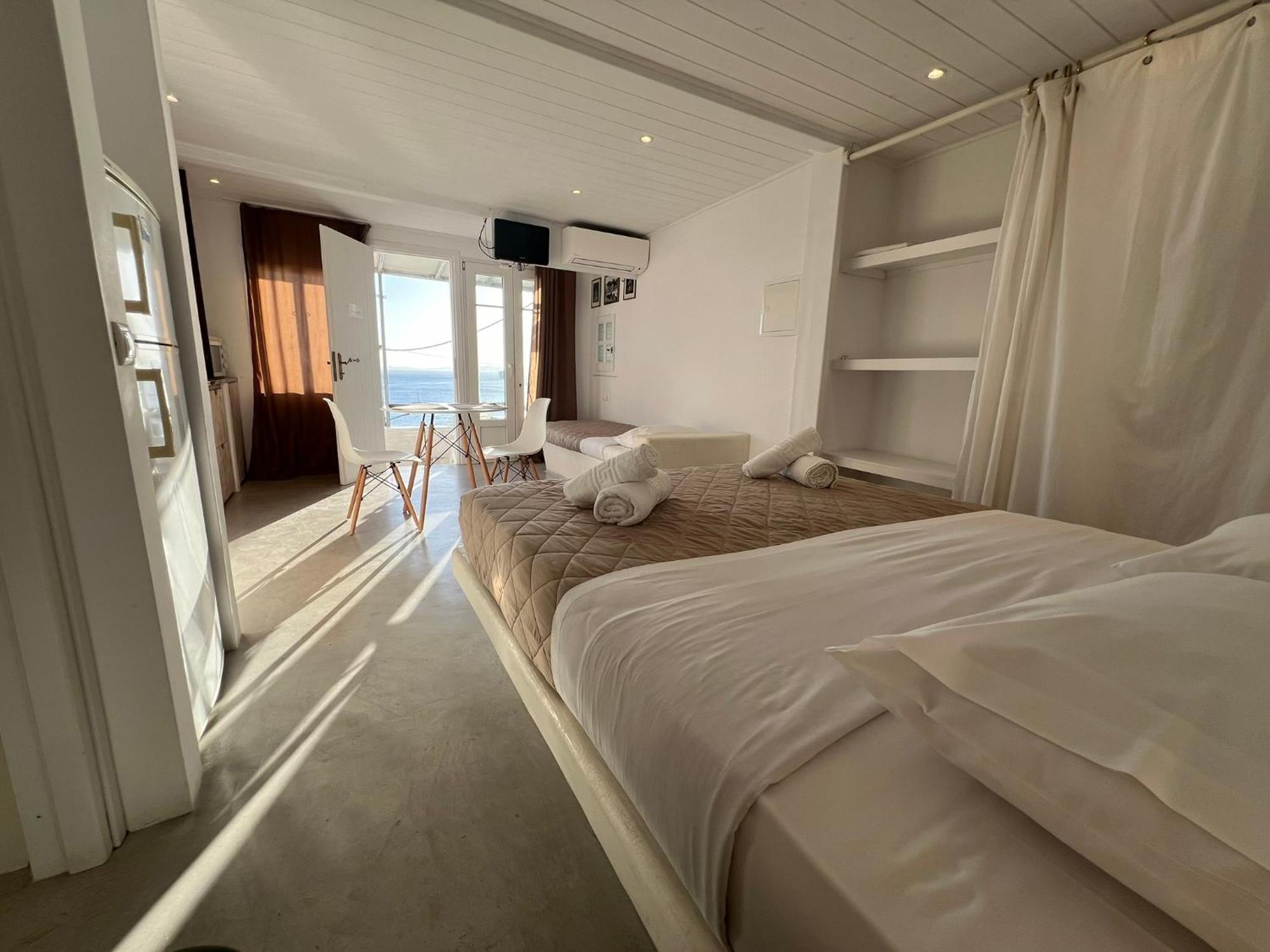 Mykonos Tourlos Nests - Sea View Escape Apartman Kültér fotó